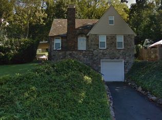 2318 Park Ave, Easton, PA 18045