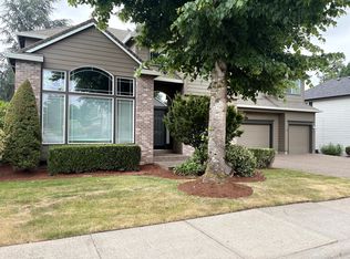10660 SW Edgewood Ct, Wilsonville, OR 97070