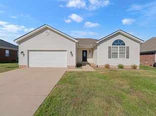 970 Wintercress Ln, Bowling Green, KY 42104