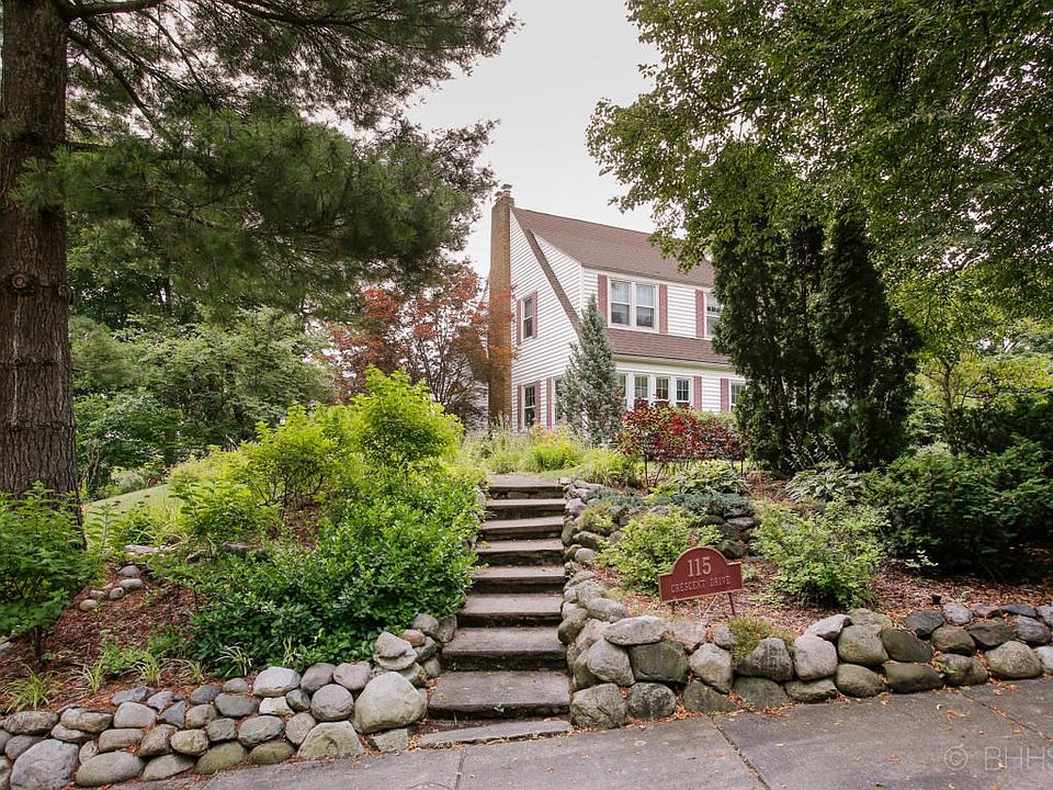 115 crescent dr-101