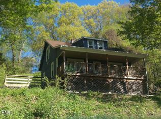 579 River Rd, Shelton, CT 06484