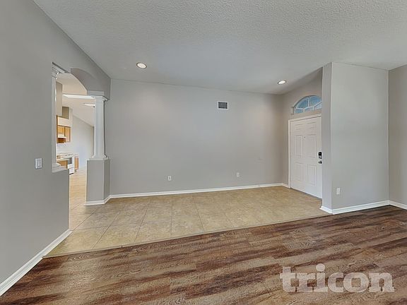 3rd image of 1926 Sean Wood Cir