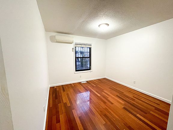 2nd image of 365 Hart St #1
