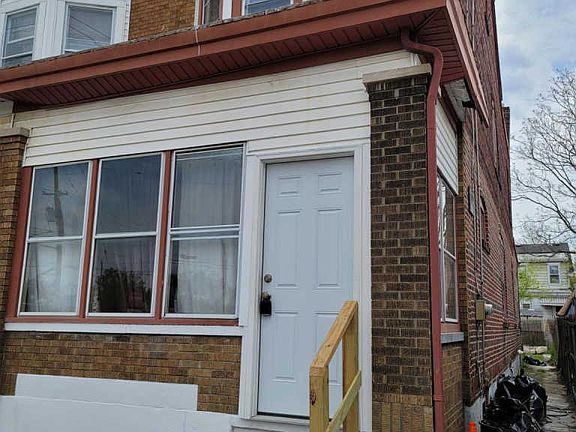 2nd image of 1281 S Broad St