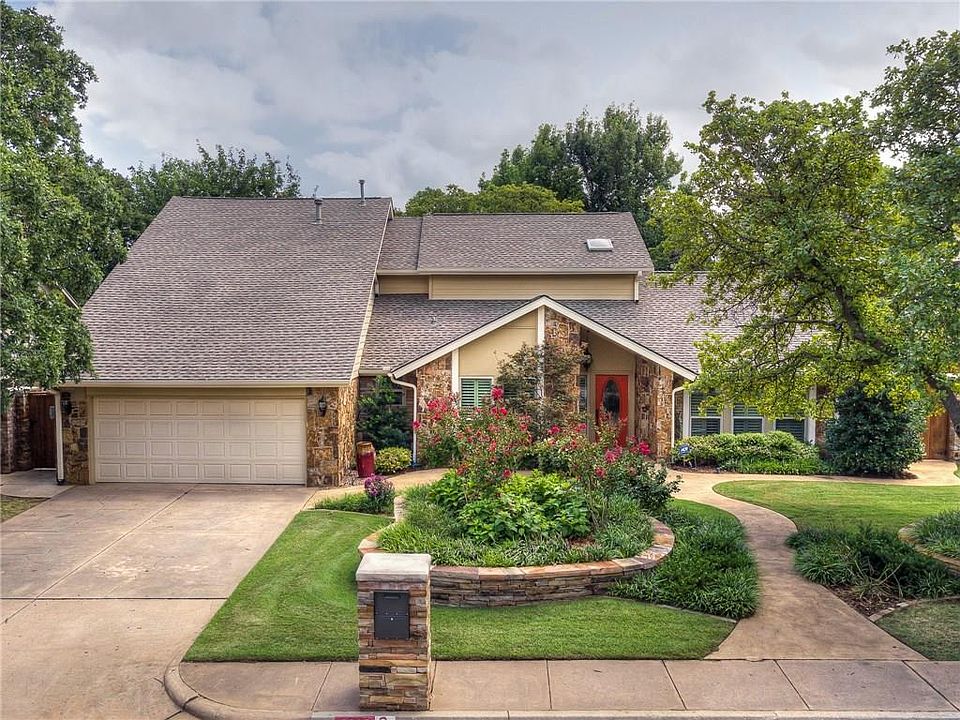 1st image of 3812 Coachlight Dr