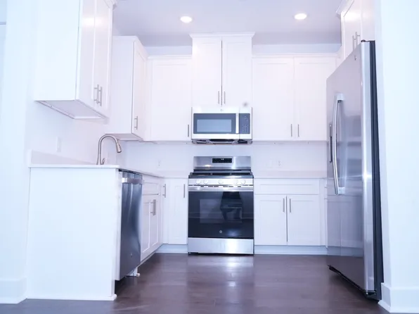161 Leona Stewart Ln, Pennington, NJ 08534