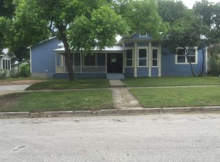 609 W Agarita Ave, San Antonio, TX 78212