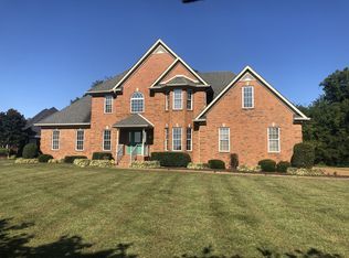 1001 Stewart Valley Dr, Smyrna, TN 37167