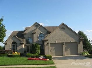 47008 Malburg Way Dr, Macomb, MI 48044