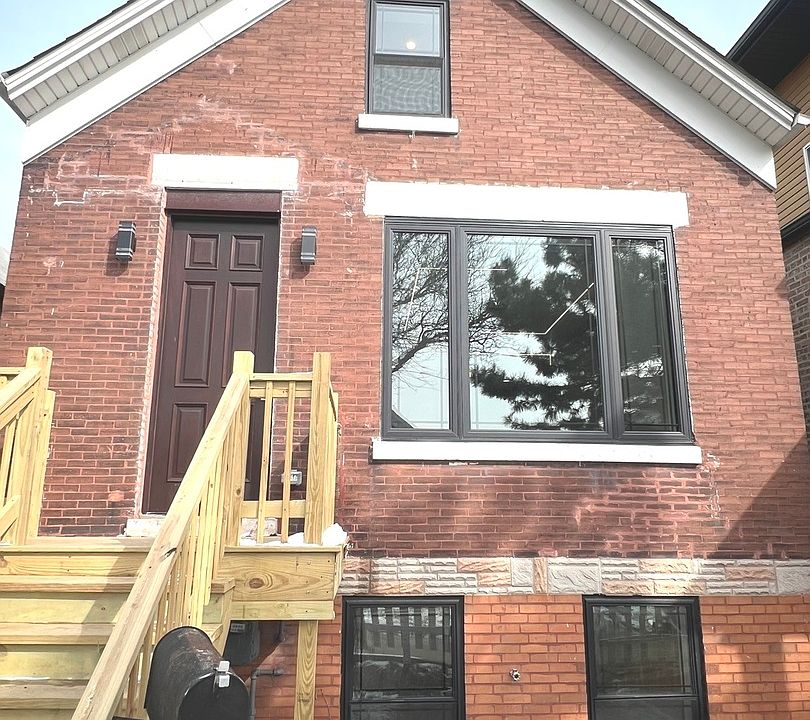 1st image of 3031 S Christiana Ave