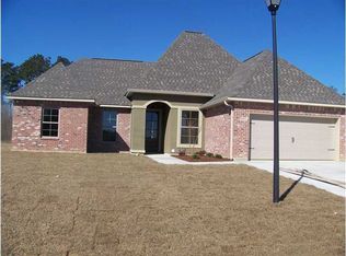 12059 Brookwood Ln, Ponchatoula, LA 70454