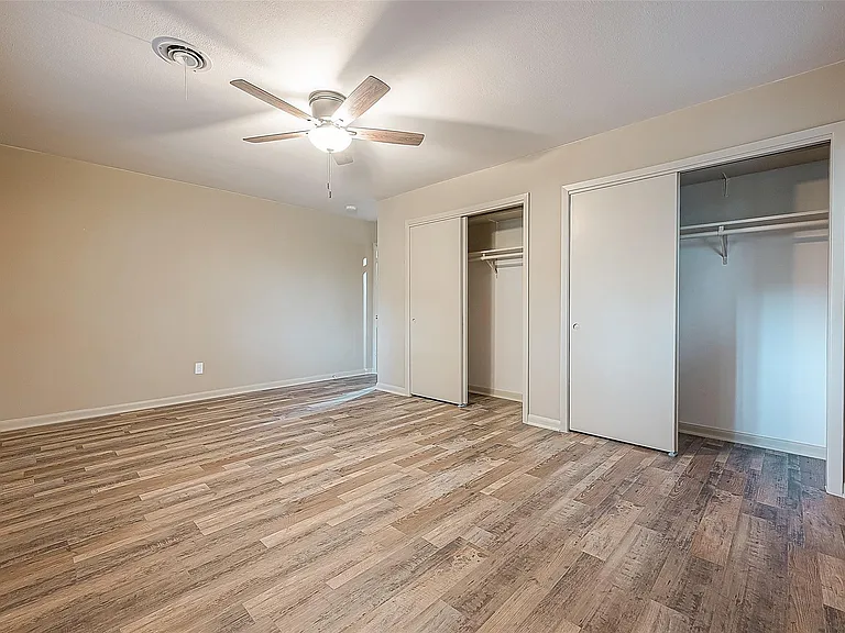 722 Venice St — Photo 19