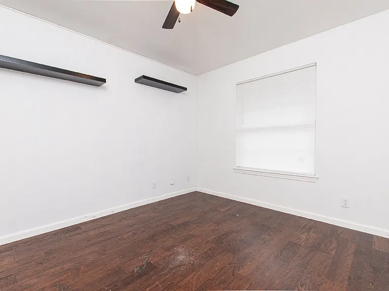 3003 Oakwood Dr — Photo 18