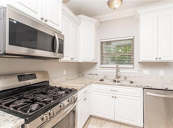 4th image of 40046 Twin Creeks Dr Unit B