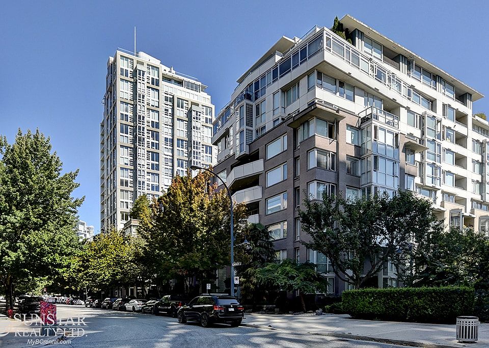1st image of 1228 Marinaside Cres #2106