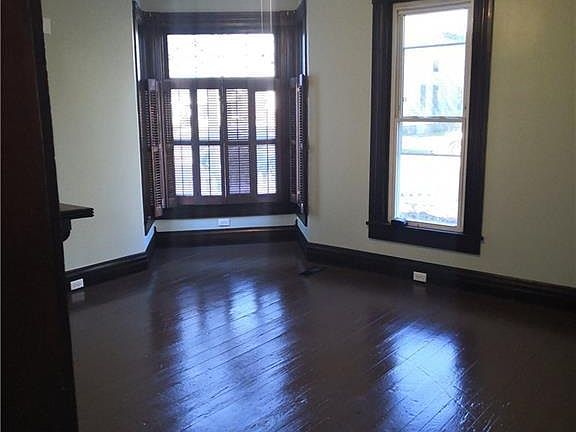 2nd image of 133 E Church St