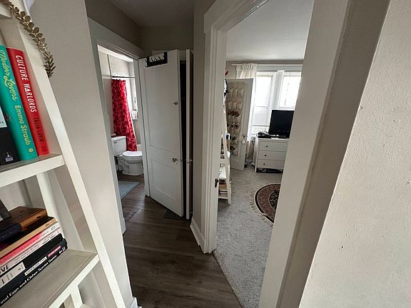 5th image of 4828 Liberty Ave #17