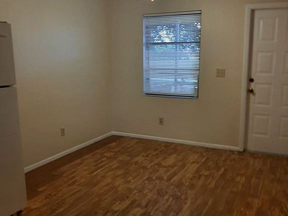 3rd image of 1606 Andalusia Blvd APT 1