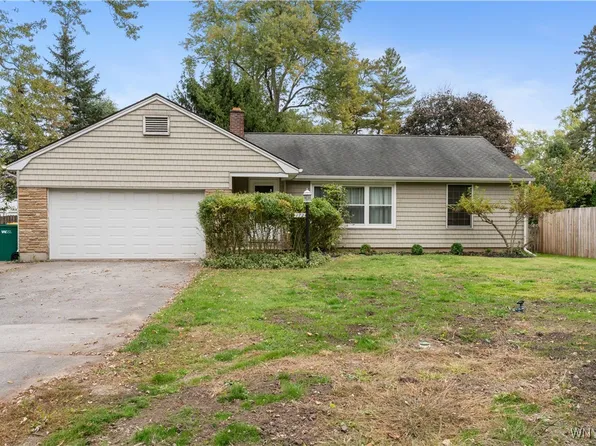 172 Maple Rd, East Aurora, NY 14052