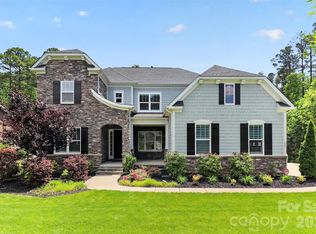 229 Eden Hollow Ln, Matthews, NC 28104