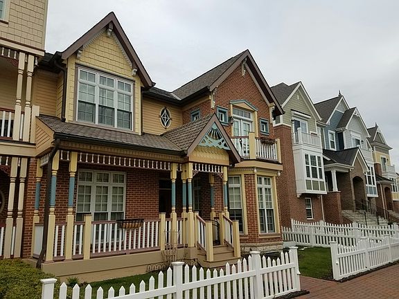 2nd image of 4131 Royal Mews Cir