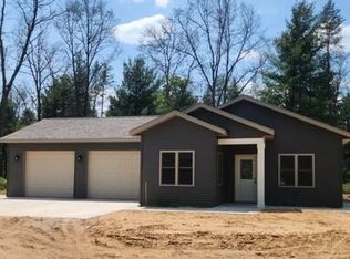 2133 S Lynx Track Trl, Baldwin, MI 49304