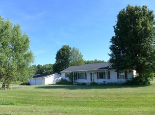 1203 Azalea Dr, Jackson, MI 49201