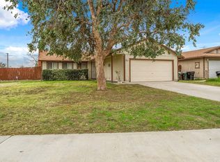 262 W Balbirnie Ave, Colton, CA 92324