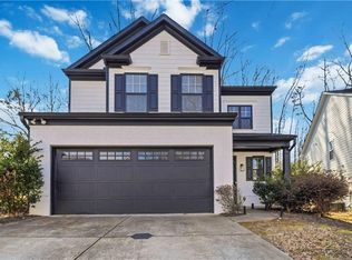 5675 Falls Landing Dr, Cumming, GA 30040