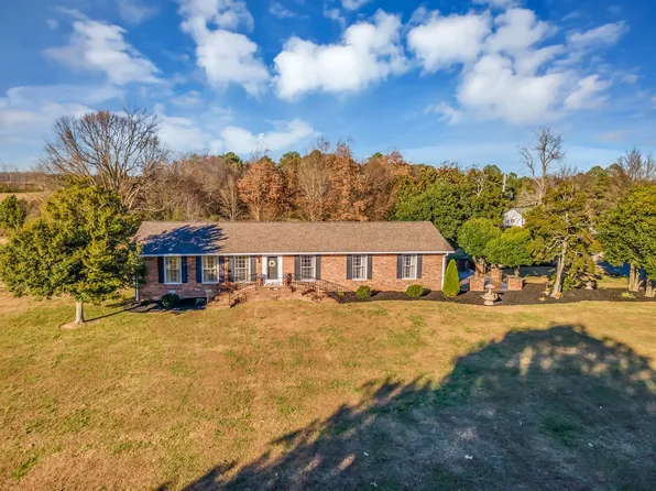 104 Glendale Rd, Loretto, TN 38469