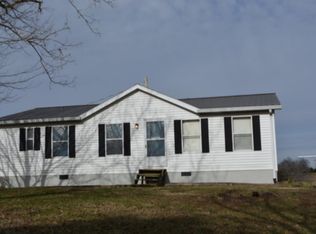 1600 Ballard Rd, Lawrenceburg, KY 40342