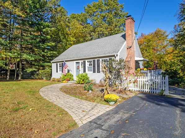 14 Gordon Street, Simsbury, CT 06070