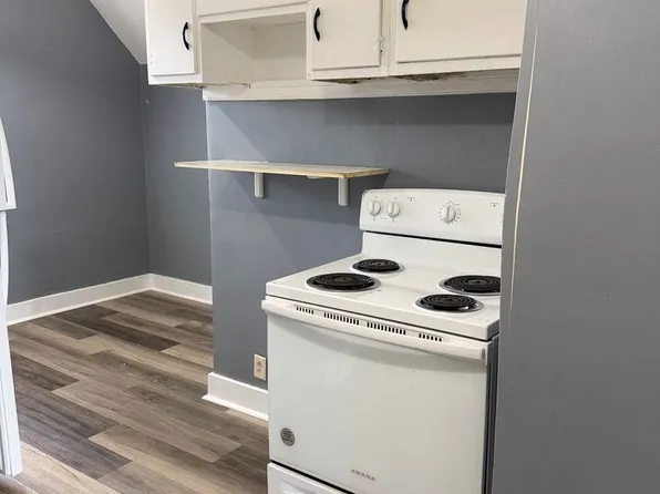 2118-2120 Michigan Avenue, 2118 Michigan Ave #B, Manitowoc, WI 54220