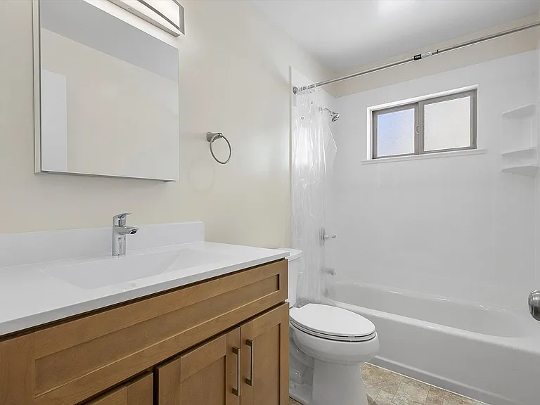 2015 Central Ave #C - 2 bedroom | 1.5 bath — Photo 13