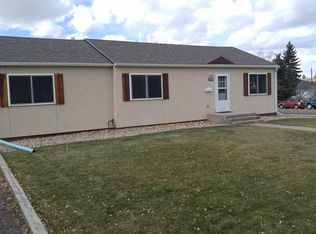 570 N 14th St, Laramie, WY 82072