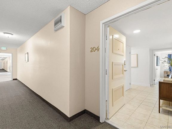 3rd image of 3940 Dove St Unit 204