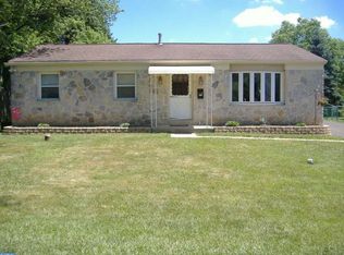 1833 Meadowbrook Rd, Feasterville, PA 19053