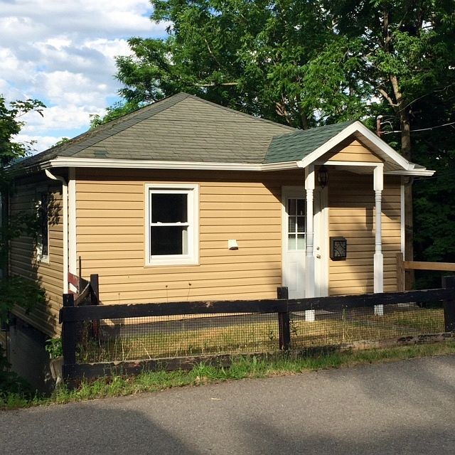 1st image of 128 S Monroe St