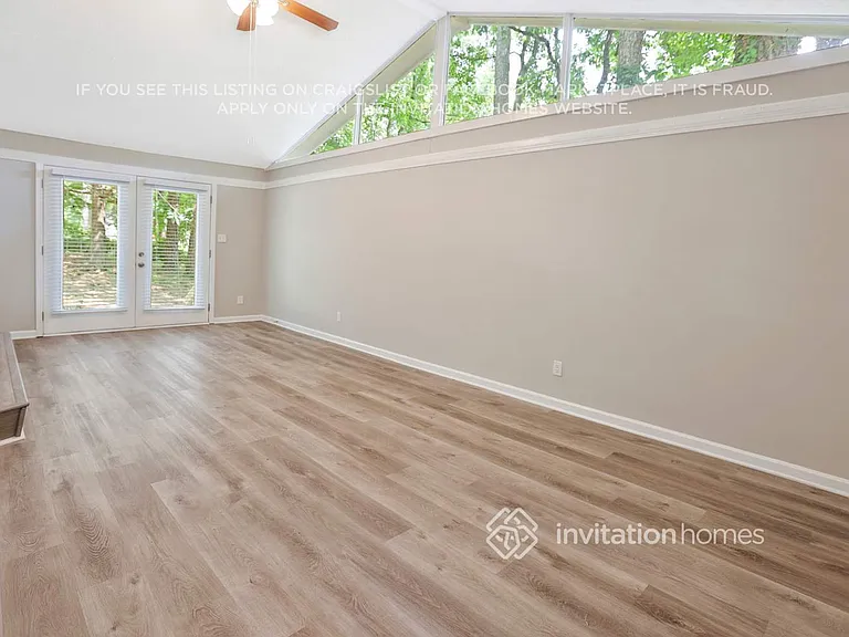 3035 Kingston Ct NW — Photo 10