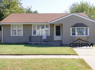 1107 E 6th Ave, Hutchinson, KS 67501