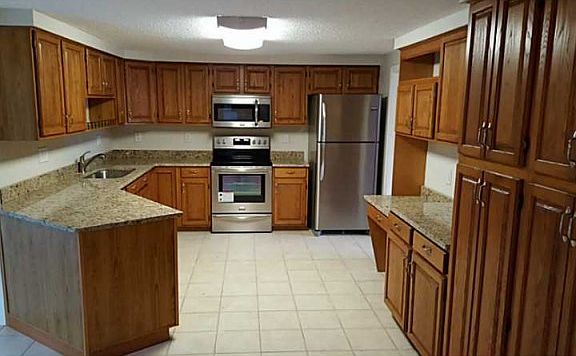 3rd image of 20 Norman Dr