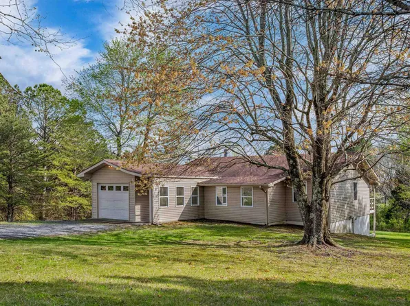 1710 Timber Ln NE, Fort Payne, AL 35967