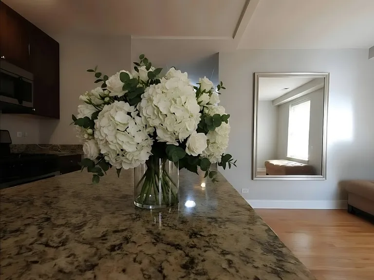 2224 N Bissell St #3 — Photo 3