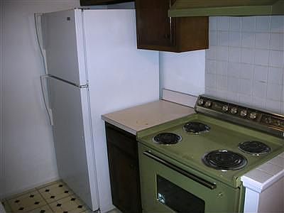 3rd image of 15224 Maple Park Dr APT 17
