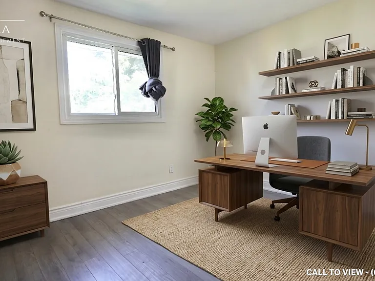 508 Pinetree Cres — Photo 6
