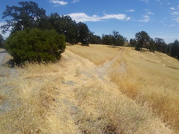 2nd image of 17303 Wagon Wheel Dr