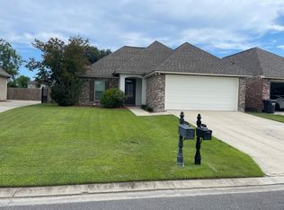 40502 Cross Ridge Ave, Gonzales, LA 70737