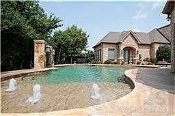 4th image of 8075 Stone River Dr