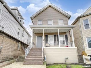 95 Palisade Ave, Garfield, NJ 07026