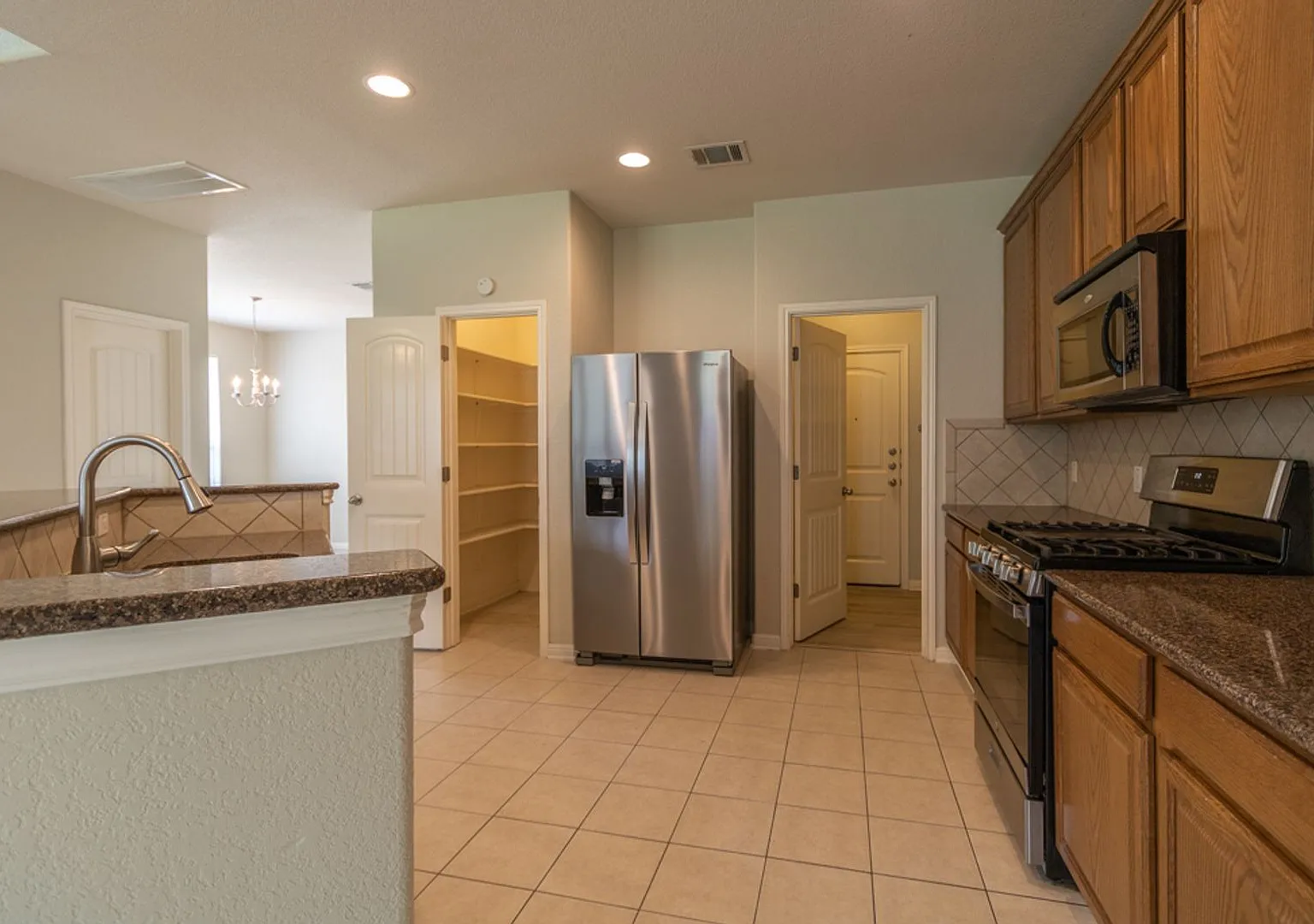 18601 Derby Hill Lane Pflugerville, TX 78660 — Photo 4
